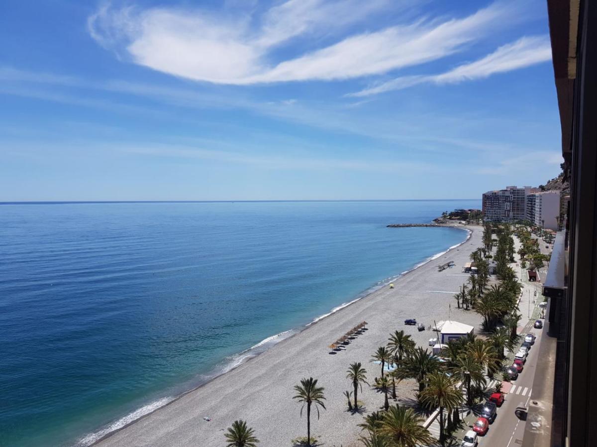 Atico En Almunecar. Primera Linea De Playa Con Vistas Espectaculares Kültér fotó
